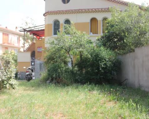 Appartement T4 avec jardin proche Thermes